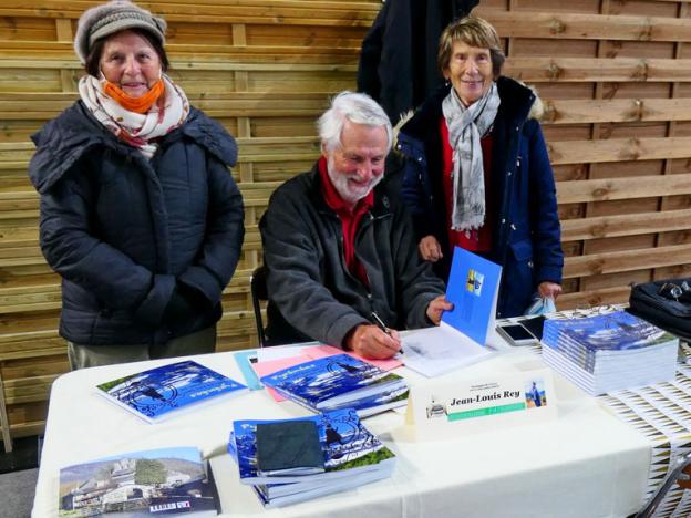 Dédicace du livre de Jean-Louis Rey